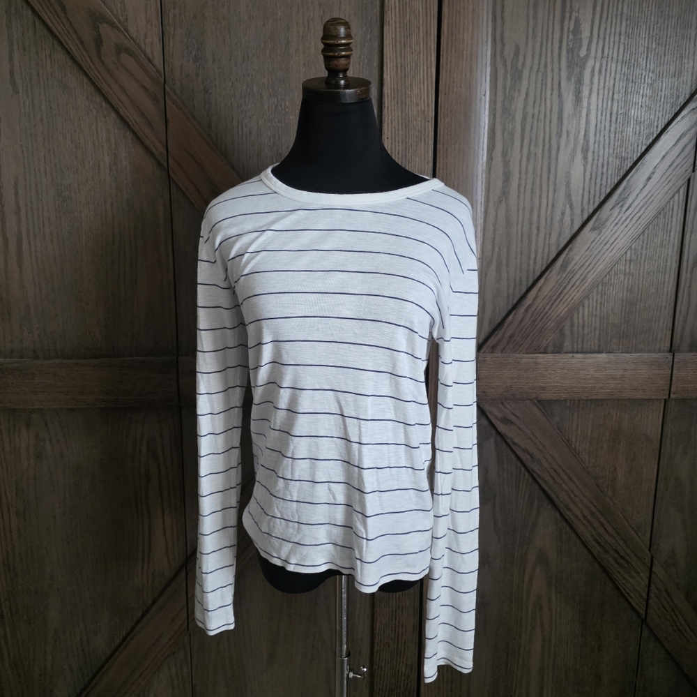 LAST CHANCE Vince Cream Fitted Long Sleeve Tee